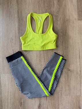 ULTRACOR Framework legginga and All Access Sports Bra SET Size SMALL